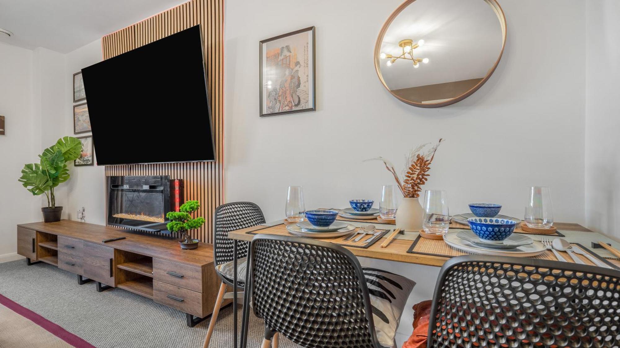 Japanese Suite 2Bed 2Bath, Free Park, Netfix, 75 Inch Tv, Games - City Centre- Maihom Birmingham Esterno foto